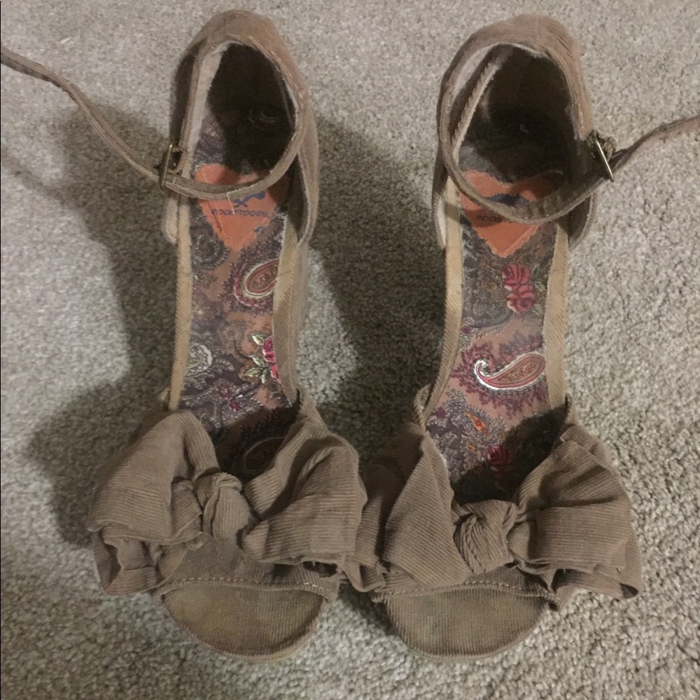 Corduroy Heels with Bow
